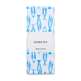 GEOMETRY Coastal Catch tea towel pack dries dishes quickly with a soft, scratch-free microfiber.
