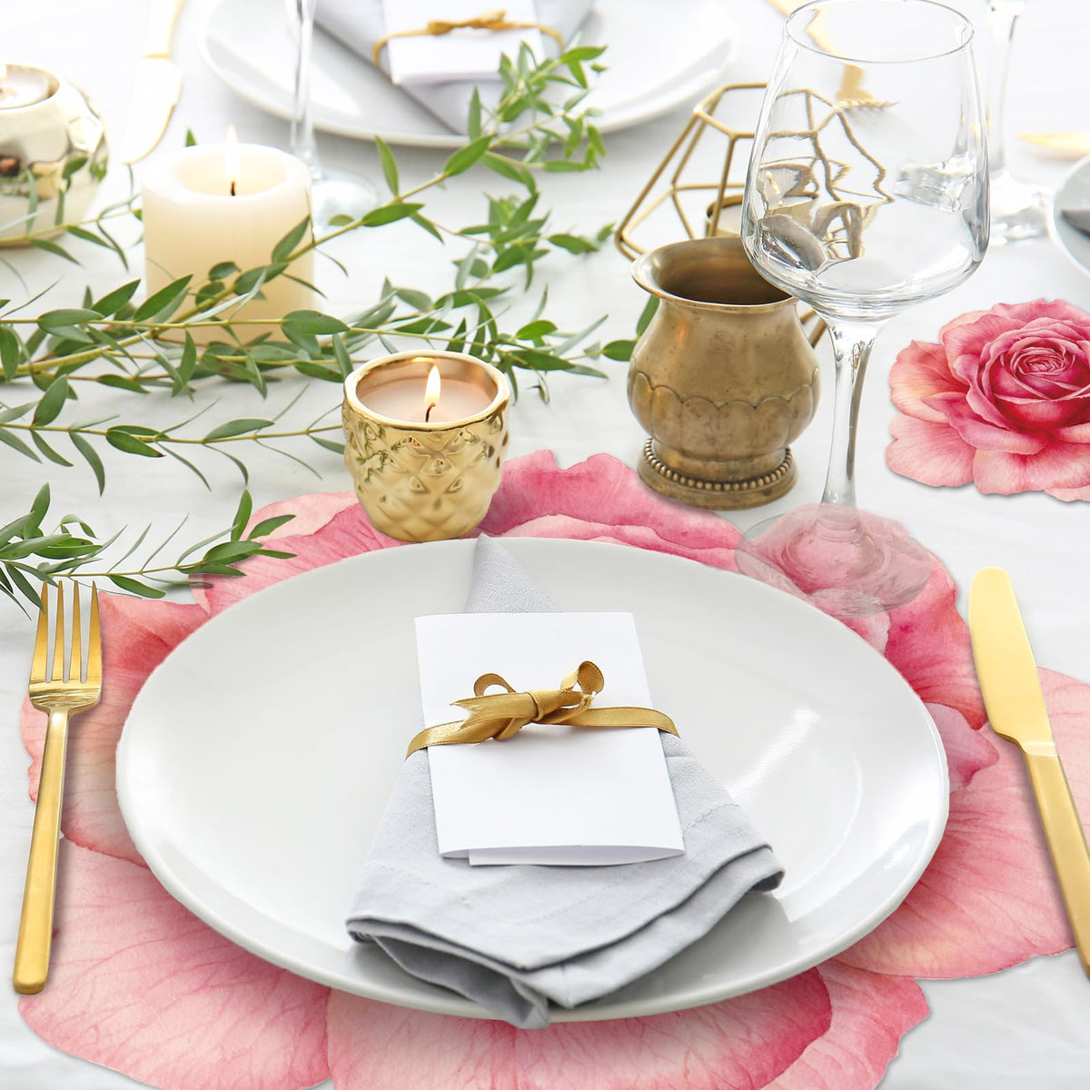 Geosar wedding party table setup suits tea parties and bridal celebrations.