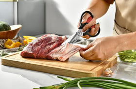 Gerior heavy-duty blade close-up with micro-serrated edge for grip.