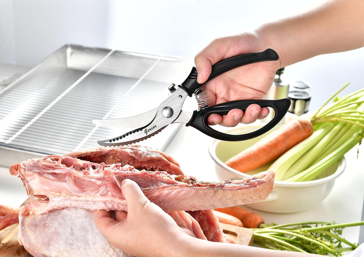 Gerior heavy duty poultry shears anti-slip micro-serrated blades for firm grip.
