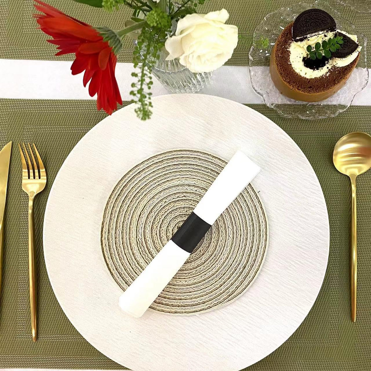 Germiwipe party napkin band adds a refined touch to any event