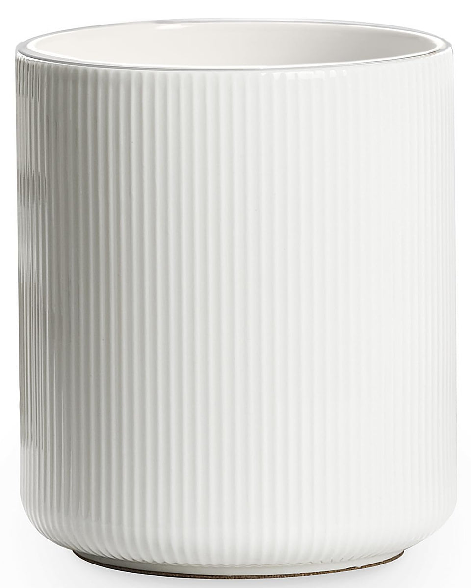 Getstar large utensil holder front view showing easy access to spatulas for cooking