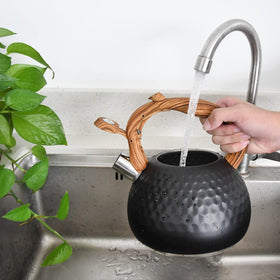 GGC tea kettle large 3L capacity yields up to 12 cups per boil.