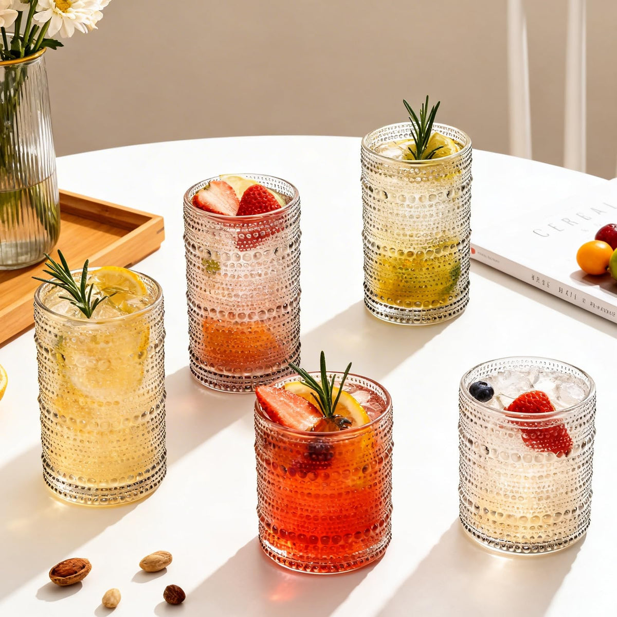 GGOLDMER Clear glassware, versatile for drinks and decorative lighting.
