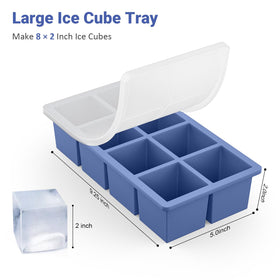 GGOW tray with lid snapped shut to prevent spills and odors.