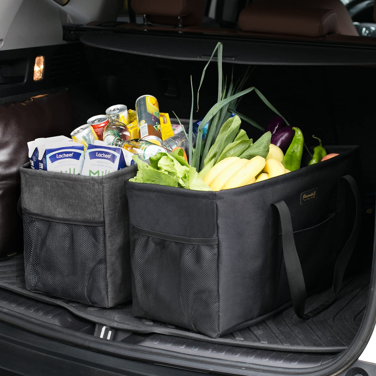 GhvyenntteS tote with metal wire frame keeps top open for quick access