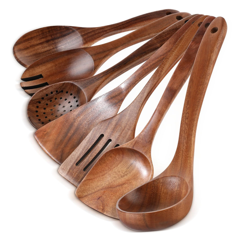 GianAbor 7-piece wooden spoons set for versatile cooking and stirring