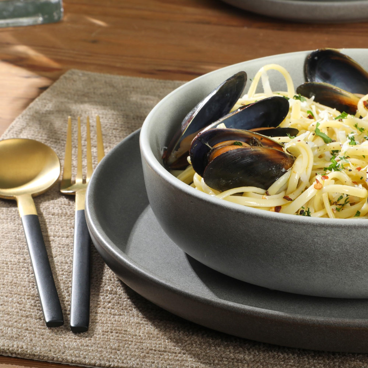 Gibson Elite Pasco 8-inch dessert plates with durable stoneware surface for stylish meals.