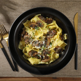 Gibson Elite Pasco 8-inch dinner bowl with versatile serving design.