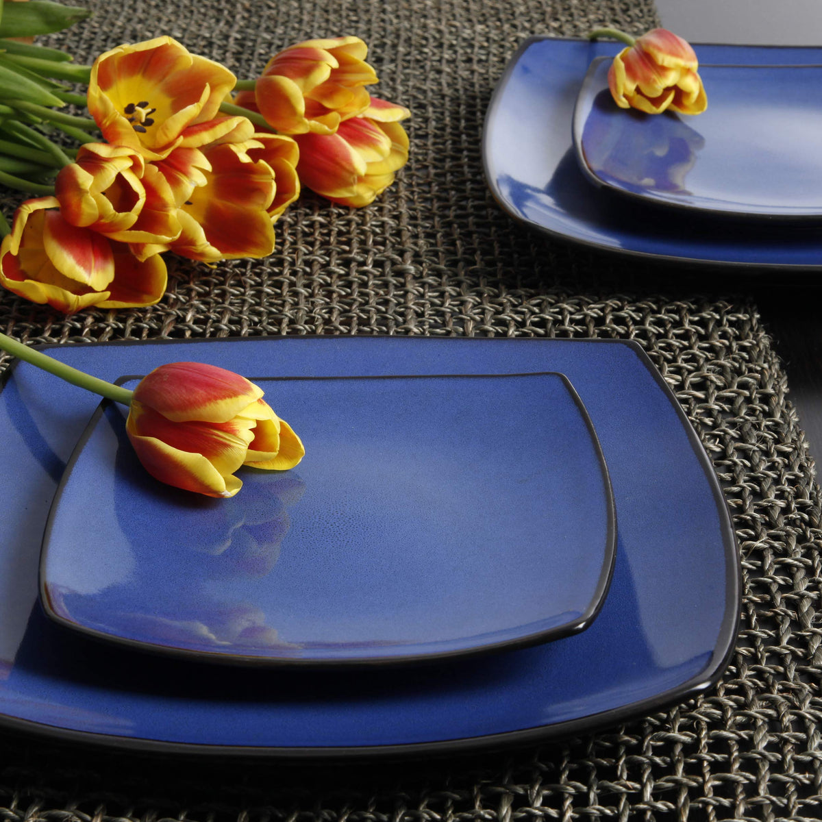 Gibson Elite Soho Lounge square dishware on table demonstrating a chic, coordinated setup