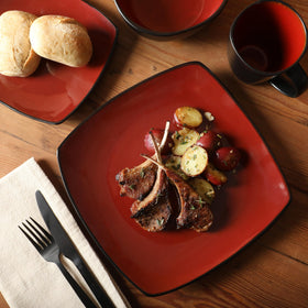 Gibson Elite Soho Lounge dinner plates in microwave-safe stoneware for easy reheating.