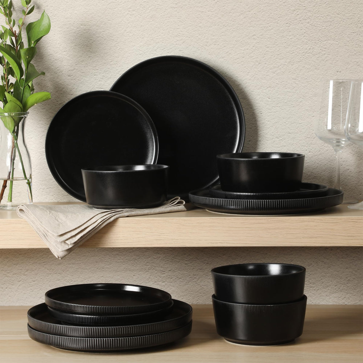 Gibson Home Dempsey Road dishwasher and microwave safe design simplifies weeknight dining