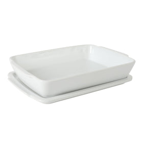 Gibson Home Gracious Dining sturdy side handles for easy transfer