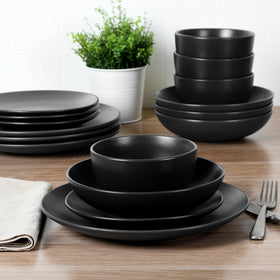 Gibson Home Queenslane 8-inch dessert plates ideal for courses and sweets