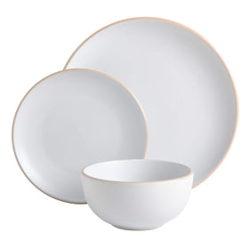 Gibson Home Rockaway dessert plates add style to your table settings.