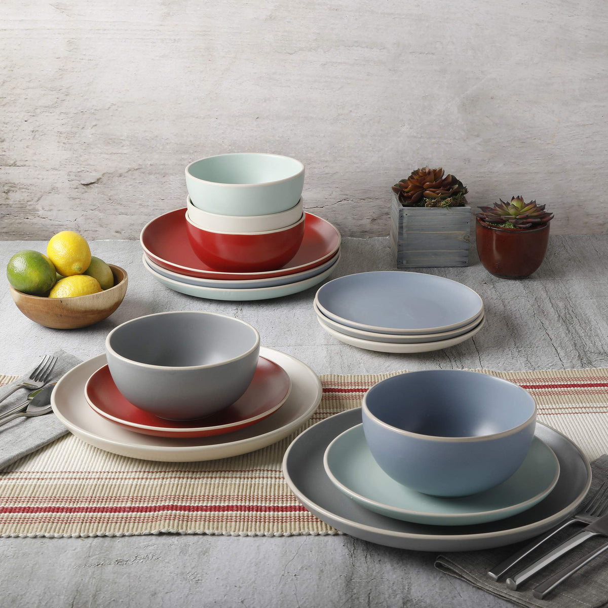 Gibson Home Rockaway blue stoneware packaging indicating secure shipping