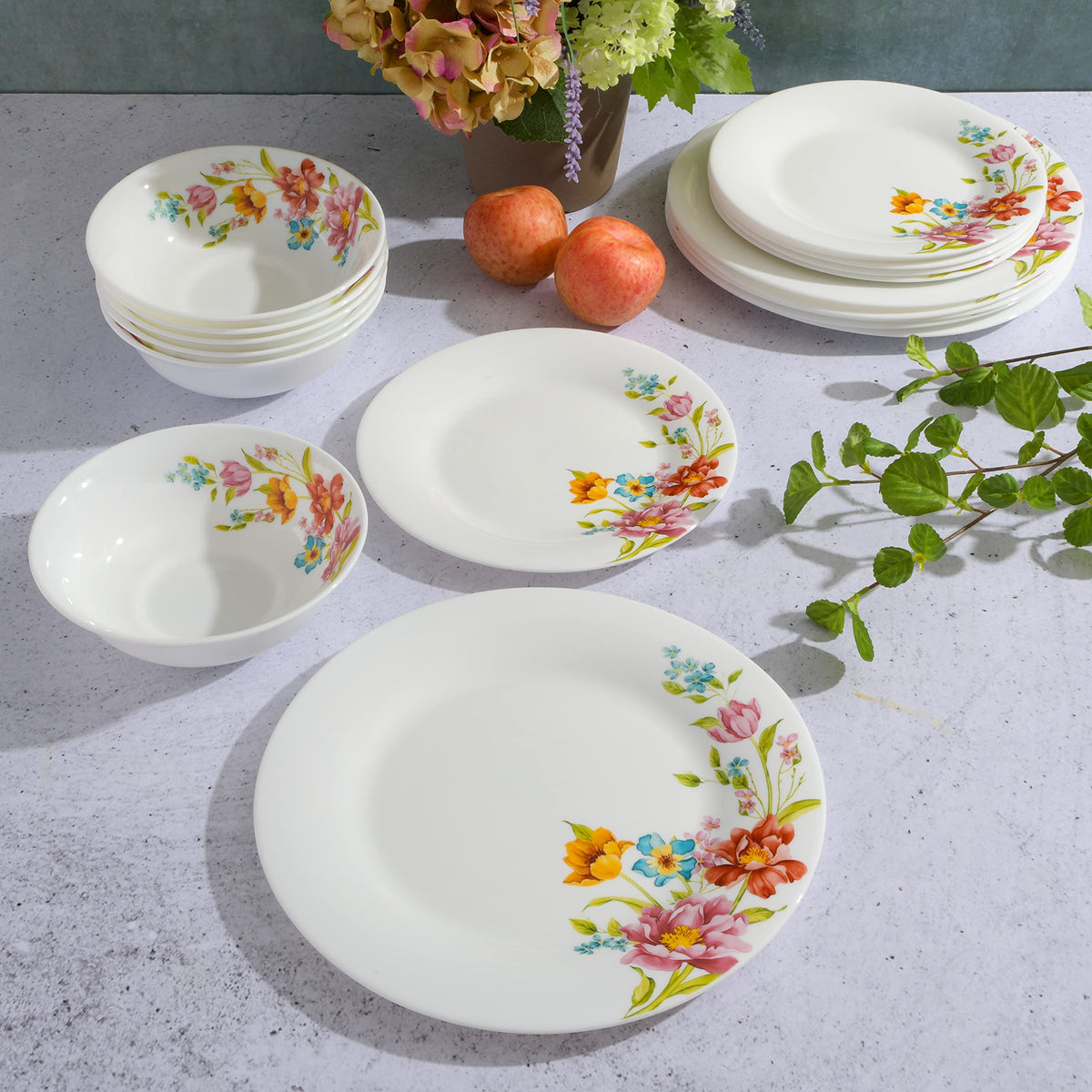 Gibson Home Ultra round dishware design with a modern look