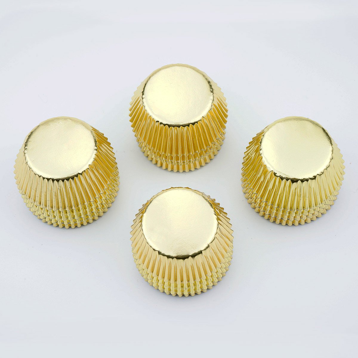 Gifbera stacked mini-size cupcake liners for compact storage and quick setup.