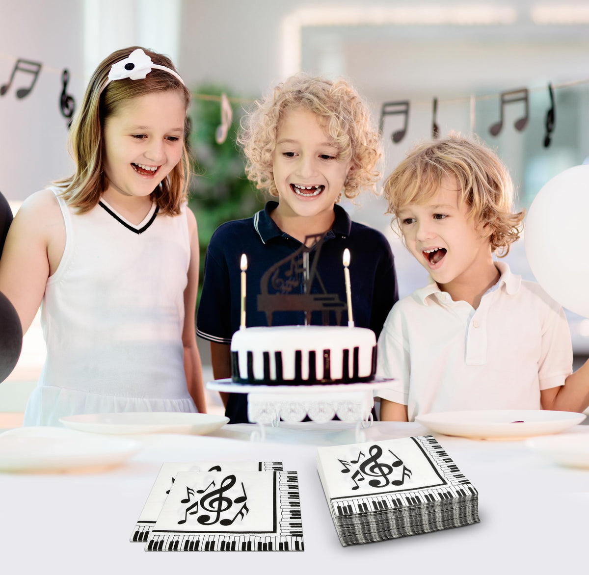 Gift Boutique black-white music-notes design enhances wedding receptions with style.