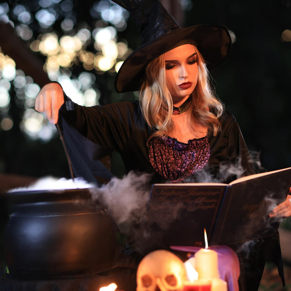 GiftExpress trick-or-treat bucket cauldron keeps sweets organized