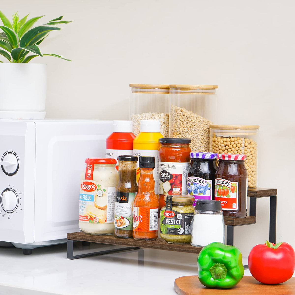 Giikin 3-tier spice rack front display showing easy bottle access