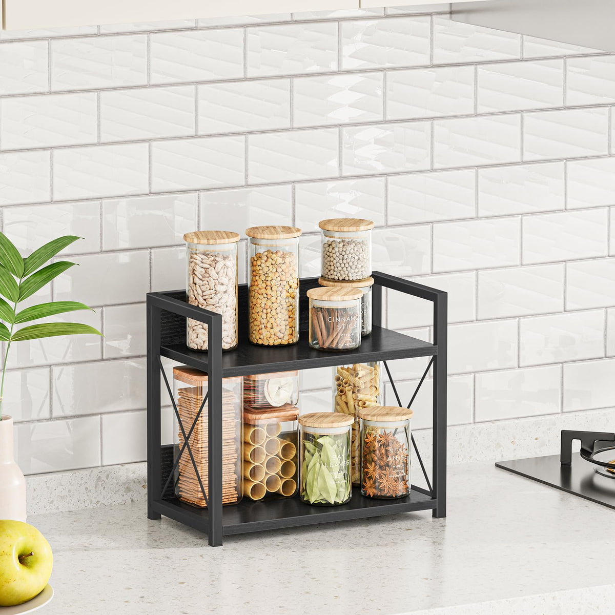Giikin spice bottle organizer enables easy access and neat jars
