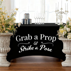 Gilprop easy-clean tablecloth wipes clean after spills and reuse
