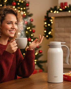 GiNT white lid close-up highlights leak-proof seal for mess-free pouring.