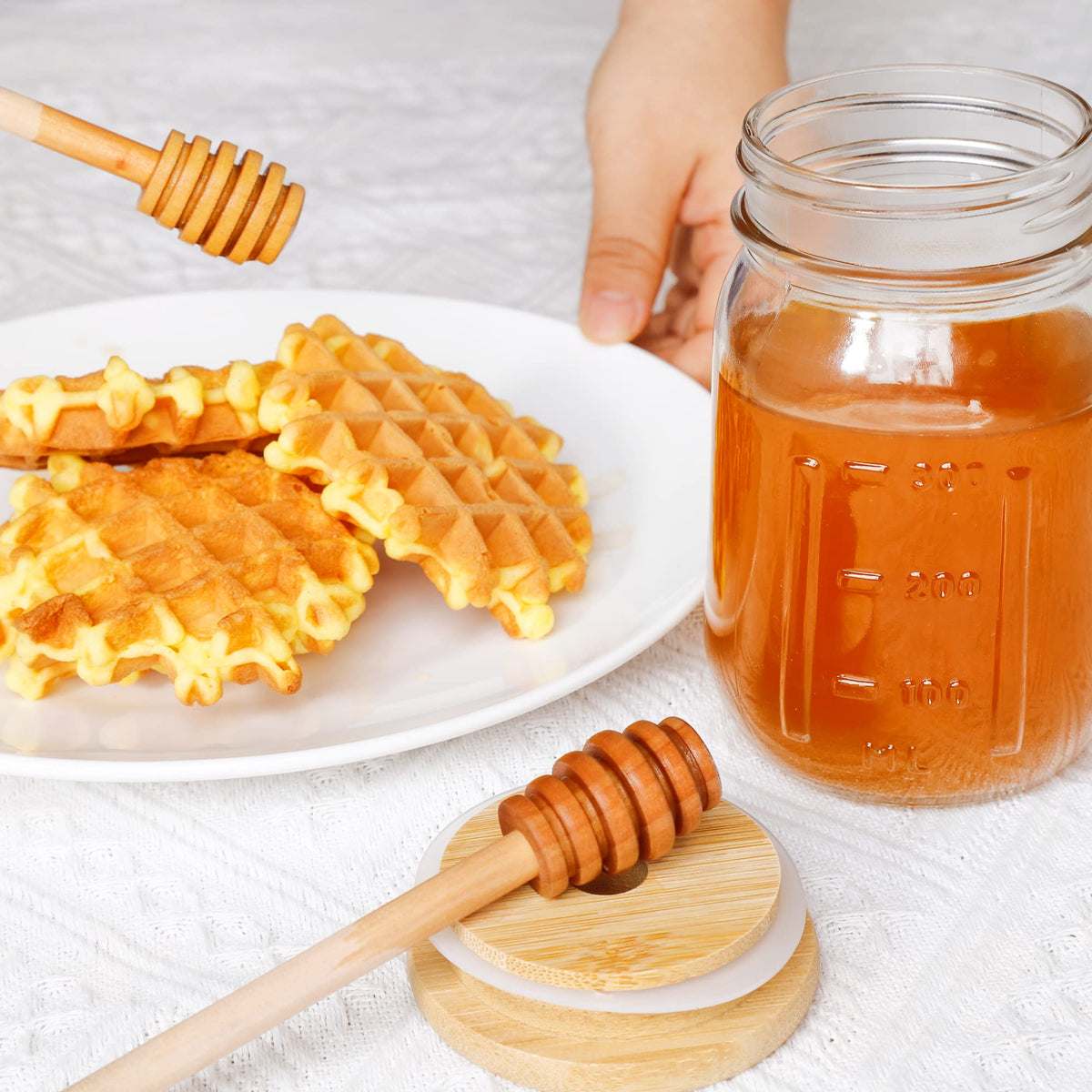 GIVAMEIHF 16oz capacity suits honey, syrups, and sauces.
