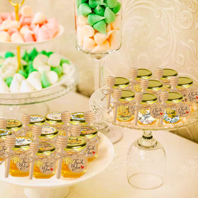 GIVAMEIHF 1.5 oz jars with lids and dippers ready for quick table favors