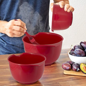 Glad durable plastic bowls are easy to clean and lightweight for busy kitchens.