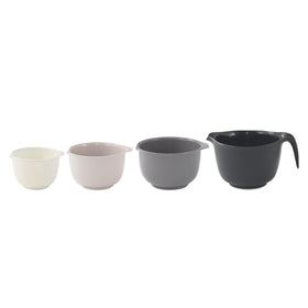 Glad gray bowls add a sleek, modern touch to your kitchen.