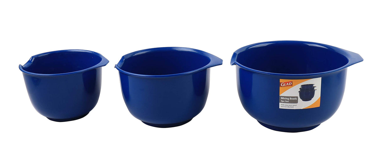 Glad mixing bowls with non-slip bottoms prevent slipping.