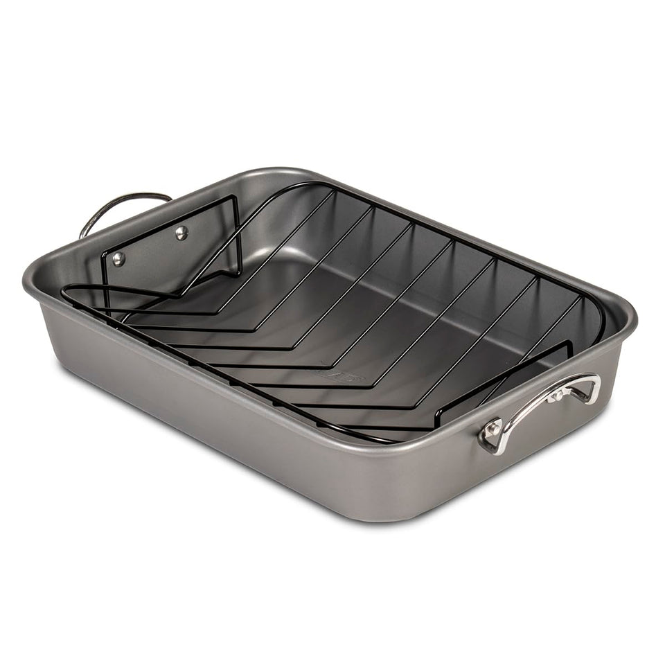 Glad Roasting Pan nonstick 11x15 for turkey and vegetables; easy release.