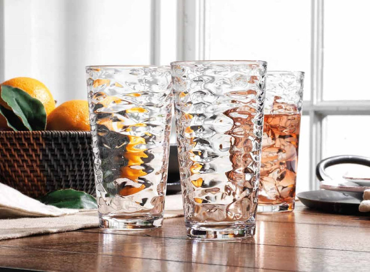 Glaver's 17oz highball close-up shows clear, durable glass construction.