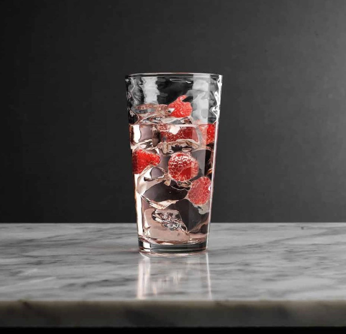Glaver's dishwasher-safe glassware is easy to clean and reuse.