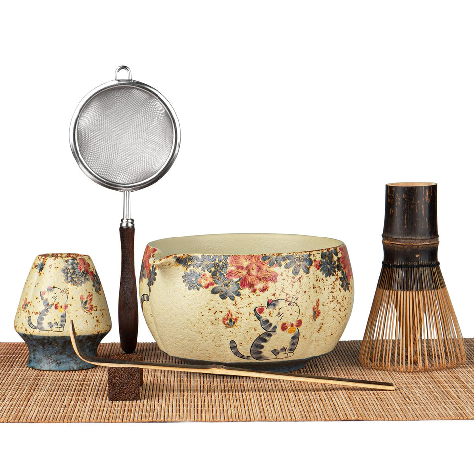 GleeNflux ceramic bowl with matcha whisk for authentic at-home whisking.