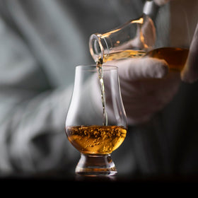 GLENCAIRN ideal for scotch, bourbon, brandy, tequila, and rum tastings