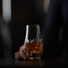 GLENCAIRN lead-free crystal delivers clarity and durability