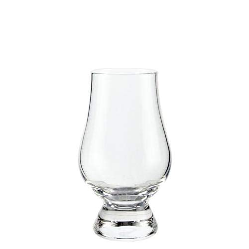 GLENCAIRN Wee crystal closeup highlighting clarity and shape.
