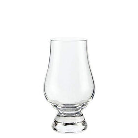 GLENCAIRN Wee crystal closeup highlighting clarity and shape.