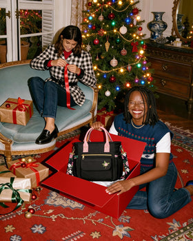 GLORIEROO Deluxe lunch bag interior showing leakproof lining and spacious capacity.
