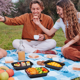 Glotoch Express takeout-friendly container for convenient meals on the go.
