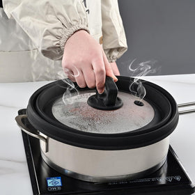 GLOU-GLOU GOOSE GGG fits 6–10 inch plates and bowls for versatile heating.