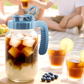 GMAEURL Wide-mouth design simplifies adding fruit or tea.
