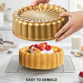 Removable mold makes cleanup simple after baking.