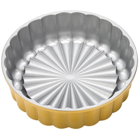 Titanium-coated interior and exterior for long-lasting kitchen performance.