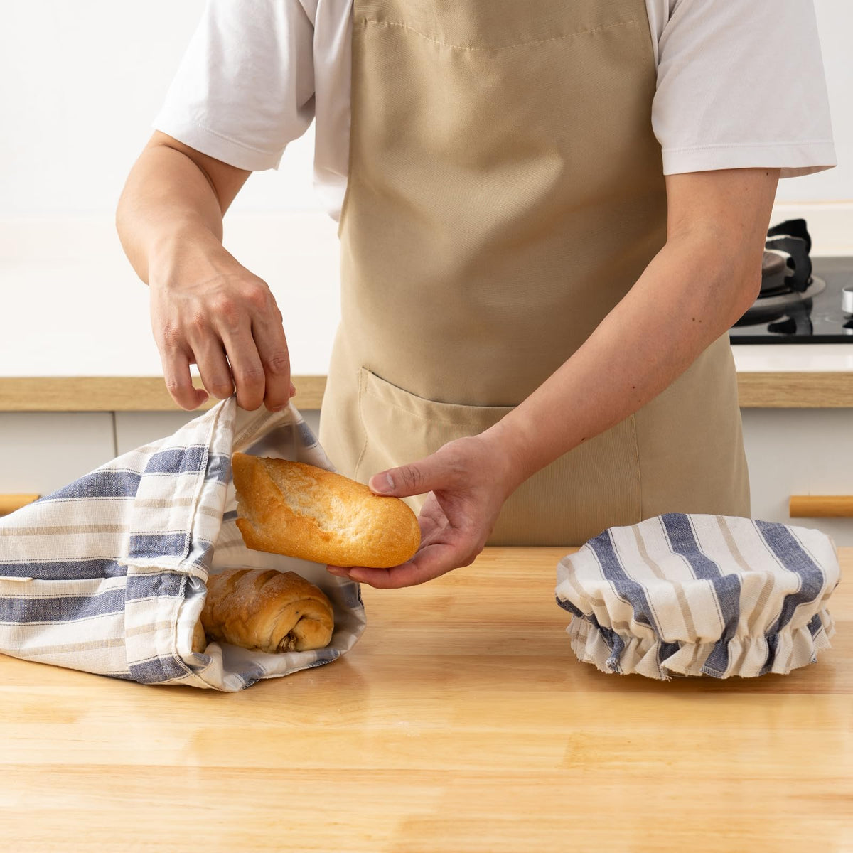 GobiSea stylish kitchen bag adds elegance while keeping bread fresh