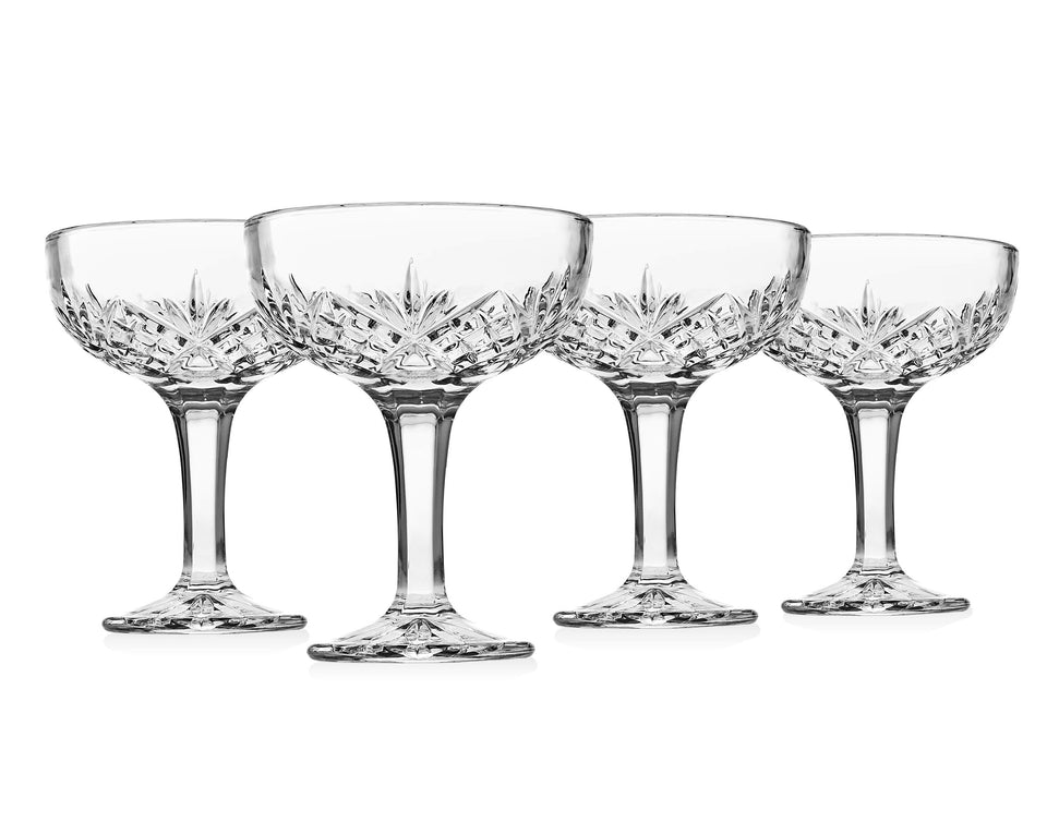 Godinger Dublin Crystal champagne glasses for elegant toasts and everyday celebrations.
