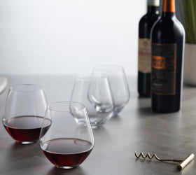 Godinger European craftsmanship adds timeless style to any table setting.
